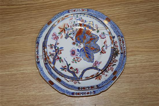 Five Spode stone china floral plates and a tobacco leaf plate, c.1820